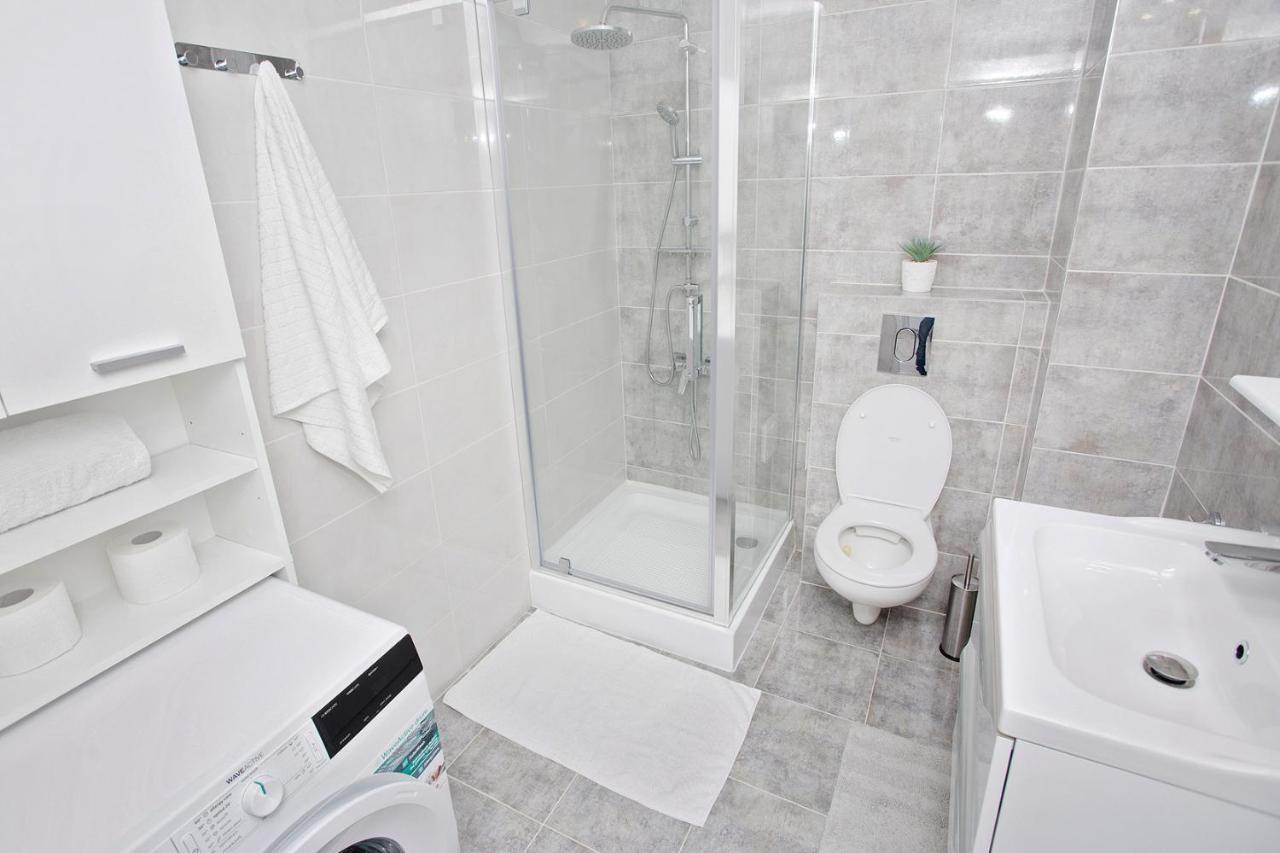 Panoramic Studio Oradea Extérieur photo