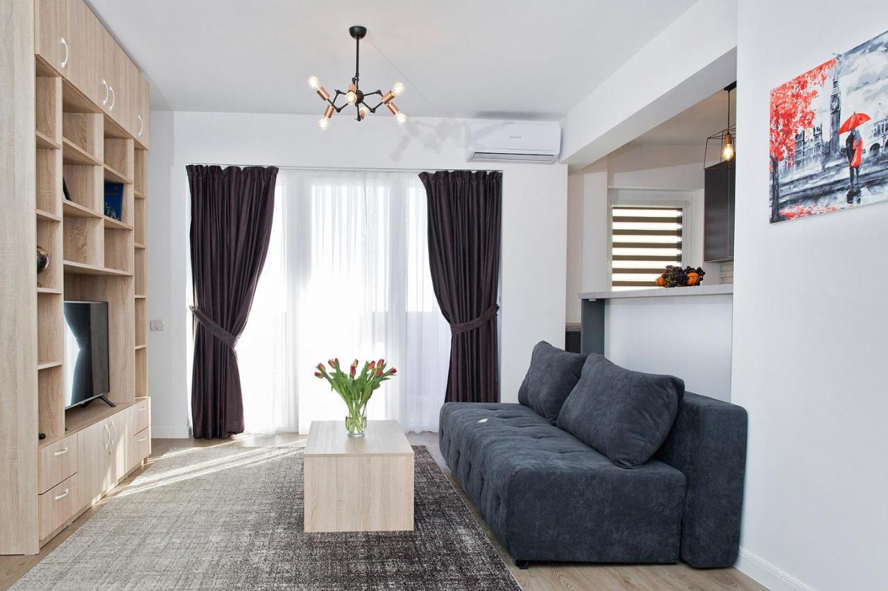 Panoramic Studio Oradea Extérieur photo